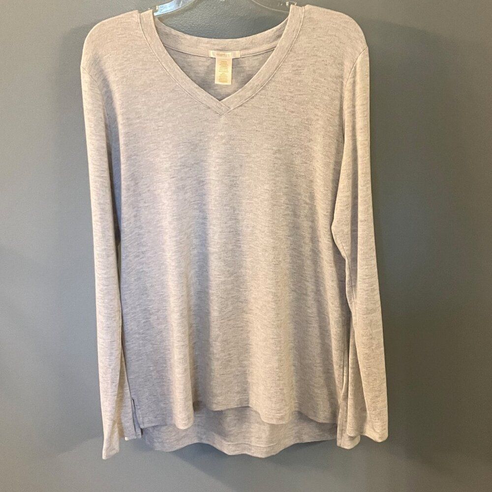 Matty M Women's Gray V -Neck Tunic Long Sleeve Top Large